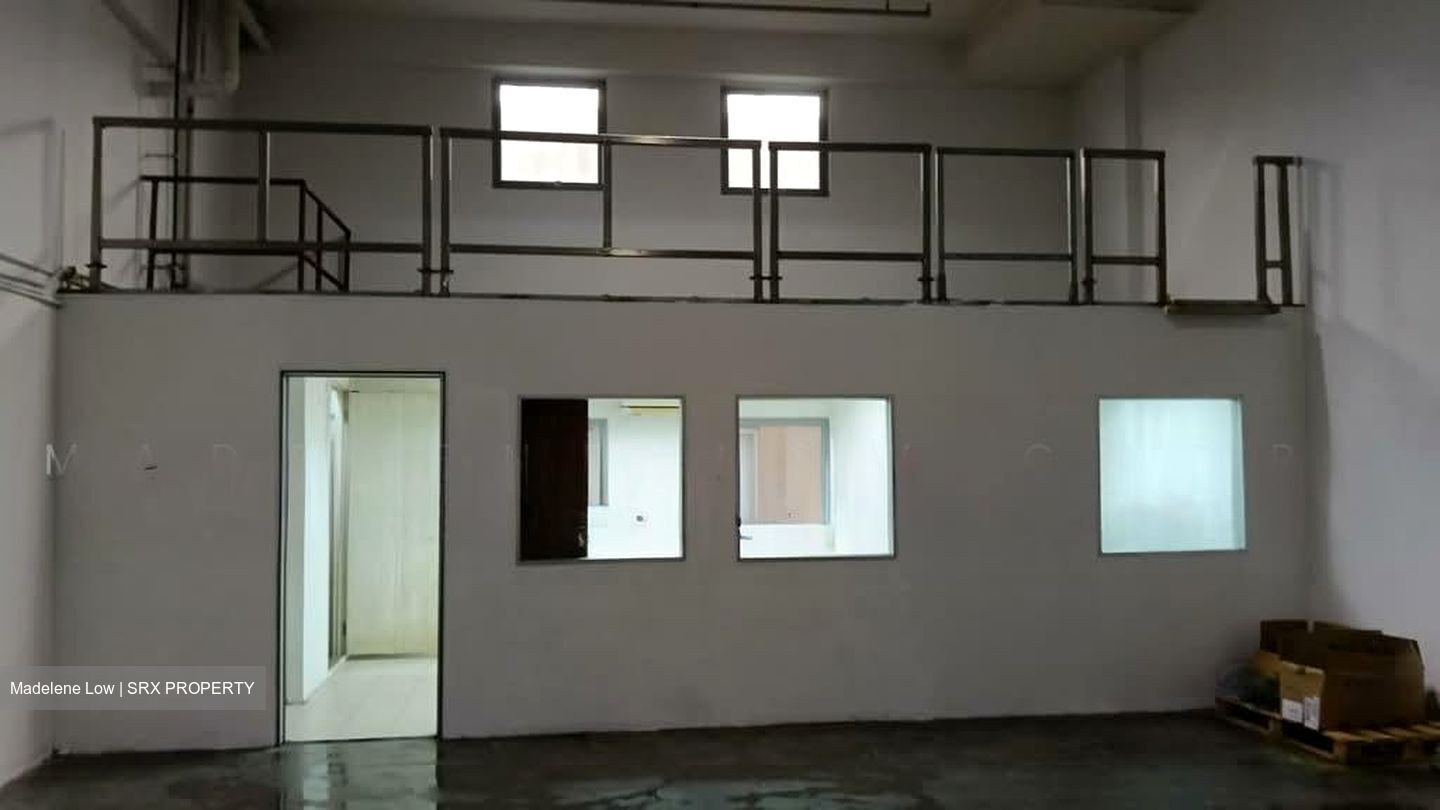 Pioneer Point (D22), Factory #594008231